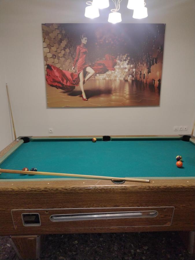 Billiard Home Каламата Екстер'єр фото